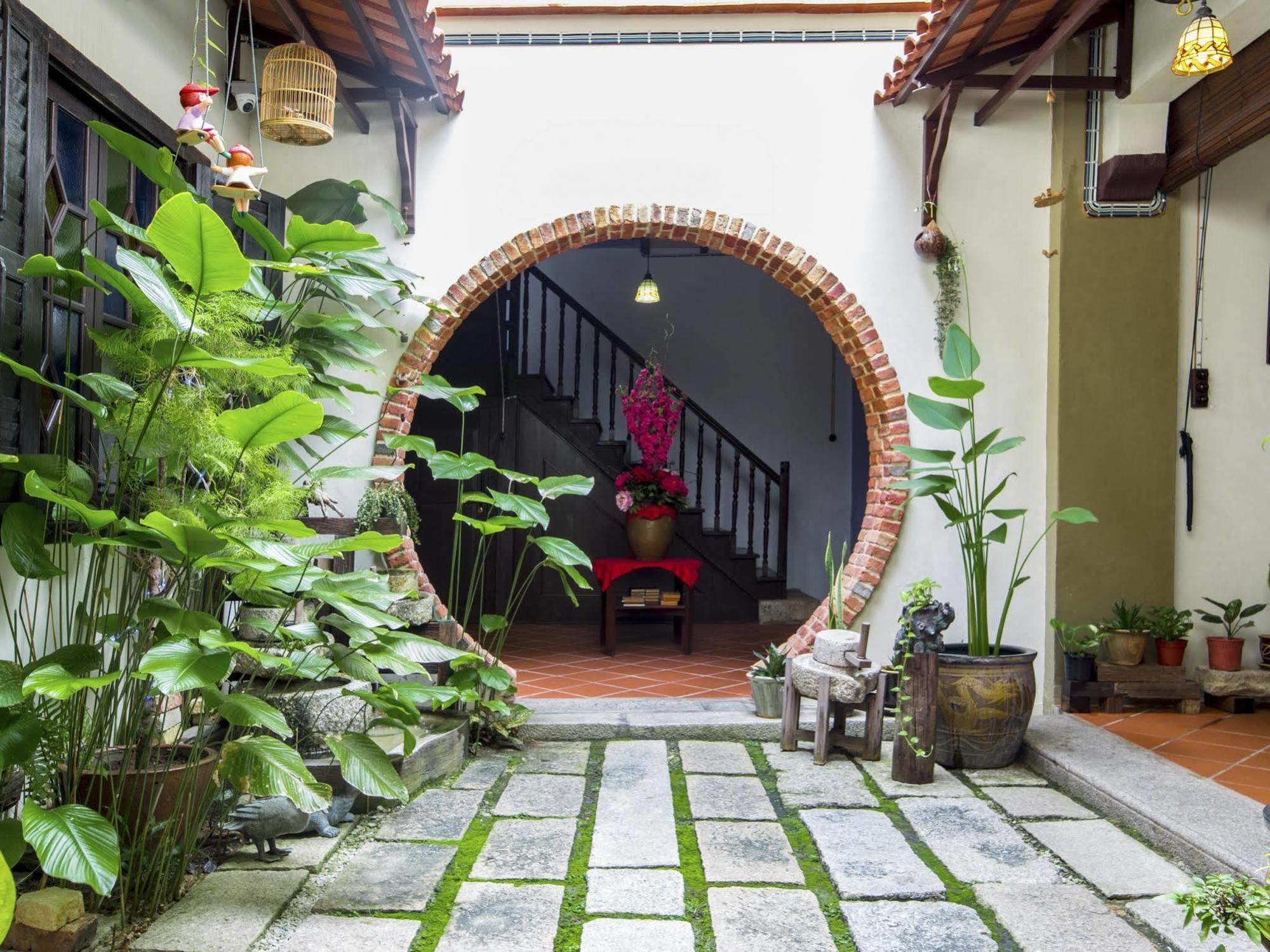Ke-lan-tan House